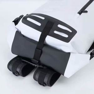 Muestra gratis al por mayor logotipo personalizado 35l viaje al aire libre Pvc mochila seca totalmente impermeable para acampar natación canotaje - Product Image 4