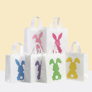 Sacchetti Bianchi in Tessuto Non Tessuto a Forma di Coniglietto Pasquale con Manici per Dolcetti, Caramelle e Regali, Accessori per Feste di Pasqua - Product Image 1