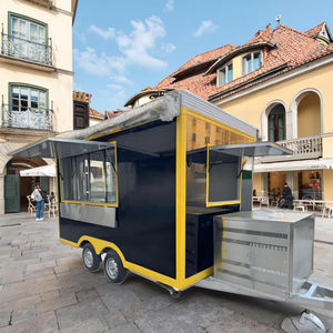 Chariot Alaskan Akutaq avec <span class=keywords><strong>glace</strong></span> Eskimo, crème fouettée et baies au poisson, aliment énergétique traditionnel - Product Image 5