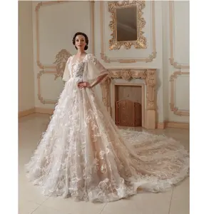 Abito da sposa di lusso di alta qualità abito da sposa elegante ornamento di piume bianche per la sposa di bellezza