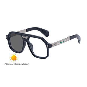 Gafas de sol cuadradas Polo Haus para hombre, lentes fotocromáticas UV400 de PC, montura de plástico negro y metal, protección solar para exteriores. - Product Image 2