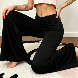 Pantalon décontracté pour femme, coupe droite, taille mi-haute, en tricot extensible, couleur unie, coupe ample, idéal pour l'été - Product Image 6