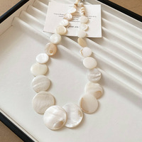 Collar de Cuentas Circulares de Concha de Alta Gama para Mujer, Estilo Resort, Minimalista, Cadena de Clavícula, Artístico, Versátil