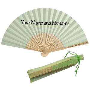 Éventails pliants vintage japonais et chinois en bambou, peints et sculptés sur le thème sportif, pour mariages, fêtes et danses - Product Image 4