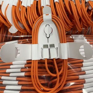 Cavo USB-<span class=keywords><strong>C</strong></span> a USB-<span class=keywords><strong>C</strong></span> intrecciato per ricarica super rapida PD 60W per iPhone serie 17/16/15 - Cavo dati e caricatore USB-<span class=keywords><strong>C</strong></span> in offerta speciale - Product Image 6