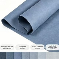 Wallpaper PVC Lepas Pasang Tekstur Lembut Ramah Lingkungan Gulungan Stiker Dinding Dekoratif Modern untuk Latar Belakang TV Dekorasi Ruang Tamu