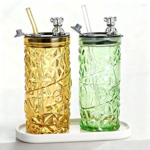Tasses <span class=keywords><strong>à</strong></span> <span class=keywords><strong>eau</strong></span> en verre d'ours Tasses <span class=keywords><strong>à</strong></span> boire minces de grande capacité de haute qualité avec couvercles Tasse en verre avec paille Tasses <span class=keywords><strong>à</strong></span> lait avec couvercle - Product Image 4