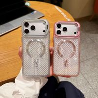 Étui de téléphone portable de luxe scintillant avec diamants, chargement magnétique sans fil, antichoc en TPU, design sportif pour cadre d'appareil photo