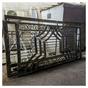 Portail commercial en fer forgé robuste Prima avec serrure électrique et lecteur de carte pour contrôle d'accès - Product Image 5