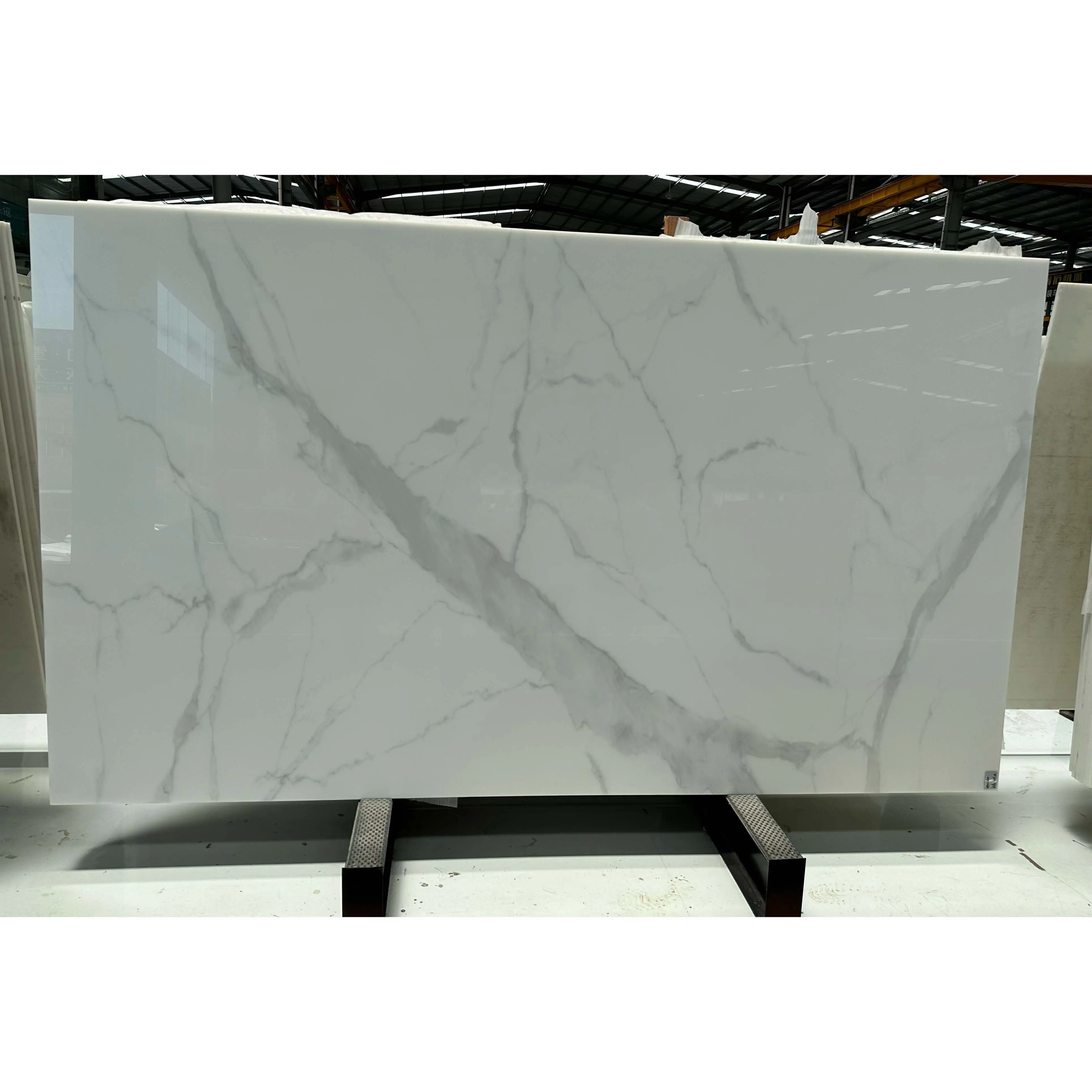 Luxury Interior Decoration Materials White Artificial Stone with Grey Veins Polished Glazed Floor Wall Tiles for Indoors