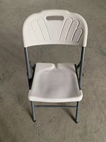 Chaise pliante de salle à manger d'extérieur au design moderne avec cadre en acier pour les événements, les banquets et l'école en plastique sans bras confortable