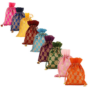 Petite pochette cadeau à cordon, magnifique emballage pour bonbons, sac à poussière de luxe en tissu pour bijoux - Product Image 2