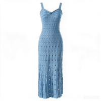 Nouvelle Robe en Maille Femme 2026 à Bretelles Fines, Sans Manches, avec Découpes et Blocs de Couleurs, Modèle Élégant