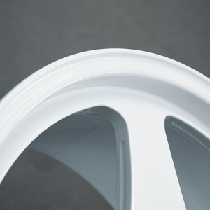 Rueda de Aluminio Forjado Personalizada de Alta Calidad, Estructura Blanca, 17-20 Pulgadas, 5x100, 5x105, 5x110, 5x114.3, 5x120 - Product Image 5