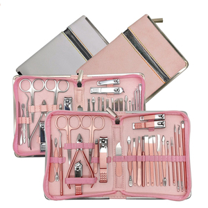 Set Profesional de Manicura y Pedicura de Acero Inoxidable para Cuidado Personal, Viajes, Regalos Elegantes para Invitados de Boda - Product Image 6