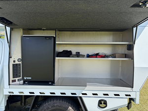 <span class=keywords><strong>Camper</strong></span> Deslizable con Techo Elevable para Chasis Isuzu Dmax, Extensión de Chasis con Techo Eléctrico y <span class=keywords><strong>Cama</strong></span> Queen - Product Image 6