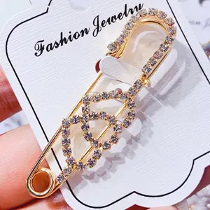 Women's High Quality Gold Silver Crystal Brooch Pin with Fashionable Rhinestones Custom Jewelry Accessories for Wedding   Hijab