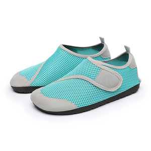 Chaussons larges pour hommes/femmes, chaussures pour diabétiques, ajustables, pour l'arthrite et l'œdème, chaussons d'intérieur et d'extérieur - Product Image 4