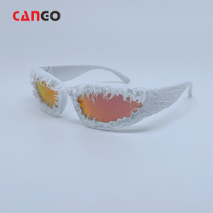 低MOQ 10個カスタムロゴサングラス-Y2Kパンクパーティー流行のPC眼鏡 - Product Image 4