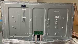 Pantalla LCD 4K UHD de 55 Pulgadas CSOT LD550EQE-FPA2 3840x2160 500 nits IPS Full View V-by-One para Señalización Digital y Pantallas Comerciales - Product Image 5