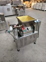Coupe-pâte volumétrique automatique à épaisseur réglable, équipement de boulangerie, diviseur de pâte à hamburgers automatique, machine à arrondir la pâte