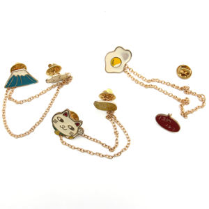 Gato de la suerte de dibujos animados tortilla personalizada Metal solapa Pin insignia diseño hecho suave duro brillo esmalte insignia broche para bolso - Product Image 6