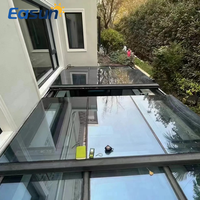 Fenêtre de toit en verre électrique coulissante automatique en forme de L en alliage d'aluminium moderne pour l'angle d'escalier et la terrasse