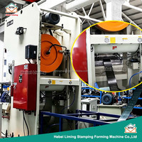 Machine de formage à rouleaux pour goulottes métalliques à grande vitesse, équipement de fabrication de systèmes de gestion des câbles perforés en acier galvanisé