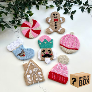 Fabricante gran oferta caja ciega ideas de regalo Navidad miniatura hecho a mano punzón aguja posavasos para decoraciones del hogar - Product Image 1