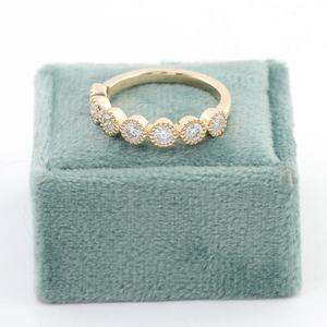 Anillo de Diamante Cultivado en Laboratorio de Oro Amarillo de 10K, Regalo de Aniversario de Bodas, Joyería Fina, Anillo Personalizado de Media Luna Redonda para Uso Diario - Product Image 5