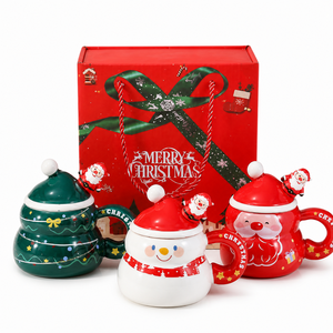 Coffret cadeau de Noël, petite tasse en céramique avec motif bonhomme de neige et Père Noël, cadeau publicitaire festif - Product Image 3