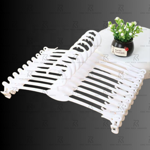 Cintres en plastique noir blanc de 10.3 pouces pour soutiens-gorge pour femmes sous-vêtements Clips PS en fer flexible organisateur de supermarché <span class=keywords><strong>crochet</strong></span> unique - Product Image 4