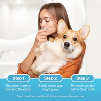 Label privé nettoyant pour pattes de chien sans rinçage avec brosse en silicone mousse magique shampooing sec sans eau nettoyant pour pattes d'animaux de compagnie pour chiens et chats