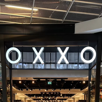 Enseigne commerciale extérieure DakeSign en acier inoxydable avec lettres en acrylique rétroéclairées 3D LED, vente en gros d'enseignes pour magasins, IP65
