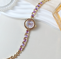 Montre de luxe pour femme avec pierres précieuses colorées, cadran rond en diamant coloré, montre à quartz, bracelet tendance pour femme