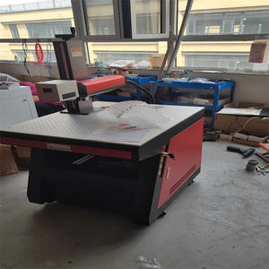 Nouvelle machine de marquage laser à fibre de bureau avec axe rotatif, gravure laser CNC 3D, 30W 50W 100W, prise en charge AI/DWG pour le marquage des métaux - Product Image 1