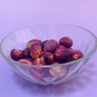 Camilan Anggur Beku Kering Pabrik, Segar Utuh, Renyah, Tidak Digoreng, Dipanggang, Granul Buah Kering, Rasa Manis, Kemasan Besar, Bersertifikat ISO