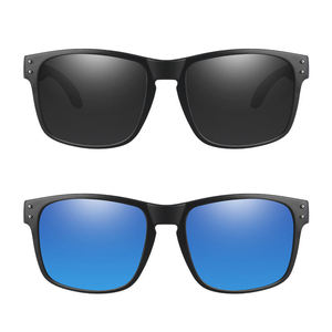 Gafas <span class=keywords><strong>de</strong></span> <span class=keywords><strong>sol</strong></span> polarizadas flotantes <span class=keywords><strong>de</strong></span> pesca para hombre, protección UV400 para surf, <span class=keywords><strong>kayak</strong></span>, deportes acuáticos - Product Image 2