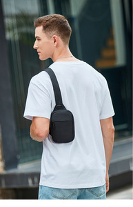 Sac de poitrine compact pour <span class=keywords><strong>homme</strong></span>, <span class=keywords><strong>petit</strong></span> <span class=keywords><strong>format</strong></span>, léger, sac bandoulière pour téléphone portable, portefeuille, cartes, usage quotidien en extérieur - Product Image 6