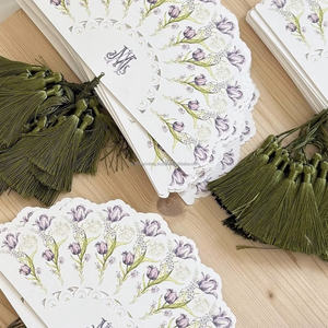 Juego de Tarjetas de Boda con Corte Personalizado, Incluye Invitación con Borla, Menú y RSVP, Diseño Vintage Personalizado en Papel y Cartulina - Product Image 1