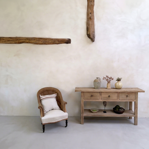 Mesa Consola de Madera de Olmo Reciclada Lodsworth con Tres Cajones, Aparador de Madera Maciza para Entrada, Estante Vintage para Comedor y Sala de Estar - Product Image 1