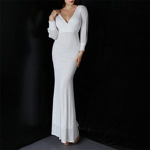 Robe de mariage en queue de poisson à sequins et à manches longues pour femmes 2025 - Product Image 1