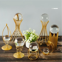 Décoration d'intérieur, boule de cristal de luxe, ornement en cristal, artisanat en fer forgé, ornements pour la décoration de la maison et du bureau