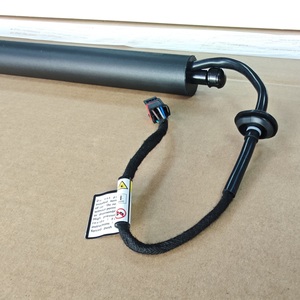 <span class=keywords><strong>Vérin</strong></span> <span class=keywords><strong>de</strong></span> <span class=keywords><strong>hayon</strong></span> électrique à gaz 81831-S8100 81841-S8100 pour Hyundai Palisade 2020-2022 – Moteur <span class=keywords><strong>de</strong></span> levage <span class=keywords><strong>de</strong></span> <span class=keywords><strong>hayon</strong></span> - Product Image 2