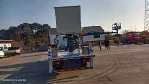 Isuzu 4x2 4x4 Mini Monster 26 45m Telescopic Arm <b>Aerial</b> Work Platform Truck Straight Arm Human Lifting Bucket Truck - Product Image 6