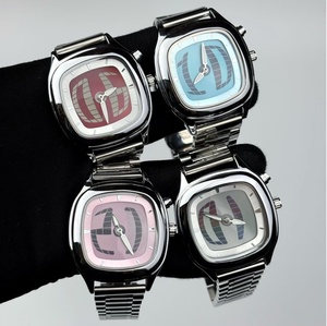 <span class=keywords><strong>Orologio</strong></span> al quarzo da uomo e da donna con quadrante <span class=keywords><strong>rosa</strong></span> quadrato retrò alla moda Y2k Millennium, cinturino in acciaio inossidabile, <span class=keywords><strong>orologio</strong></span> da regalo impermeabile - Product Image 6