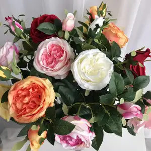 새로운 디자인 인공 꽃 장식 저렴한 장미 꽃 낱단 머리 인공 가정 결혼식 센터 피스 꽃 장미