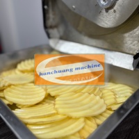 Automatische elektrische aardappel-golfvormige snijmachine, friet snijder, crinkle cutter voor aardappelen, 4-zijdige aardappelgolf snijmachine