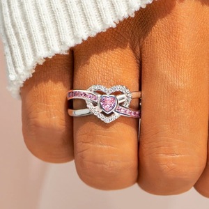Anello Romantico a Cuore Intrecciato per Donne, Elegante Gioiello da Dito alla Moda - Product Image 2