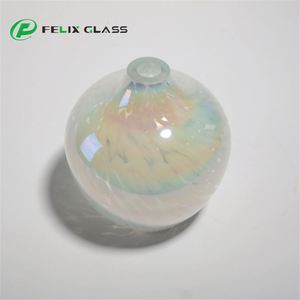 Muestra Gratuita OEM China Fabricante de Lámparas Colgantes LED de Globo de Cristal Soplado a Mano para Interiores con Colores Personalizados - Product Image 1